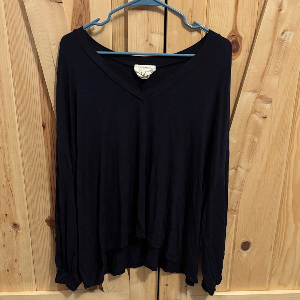 Fantastic Fawn Elegant Black V-Neck Top
